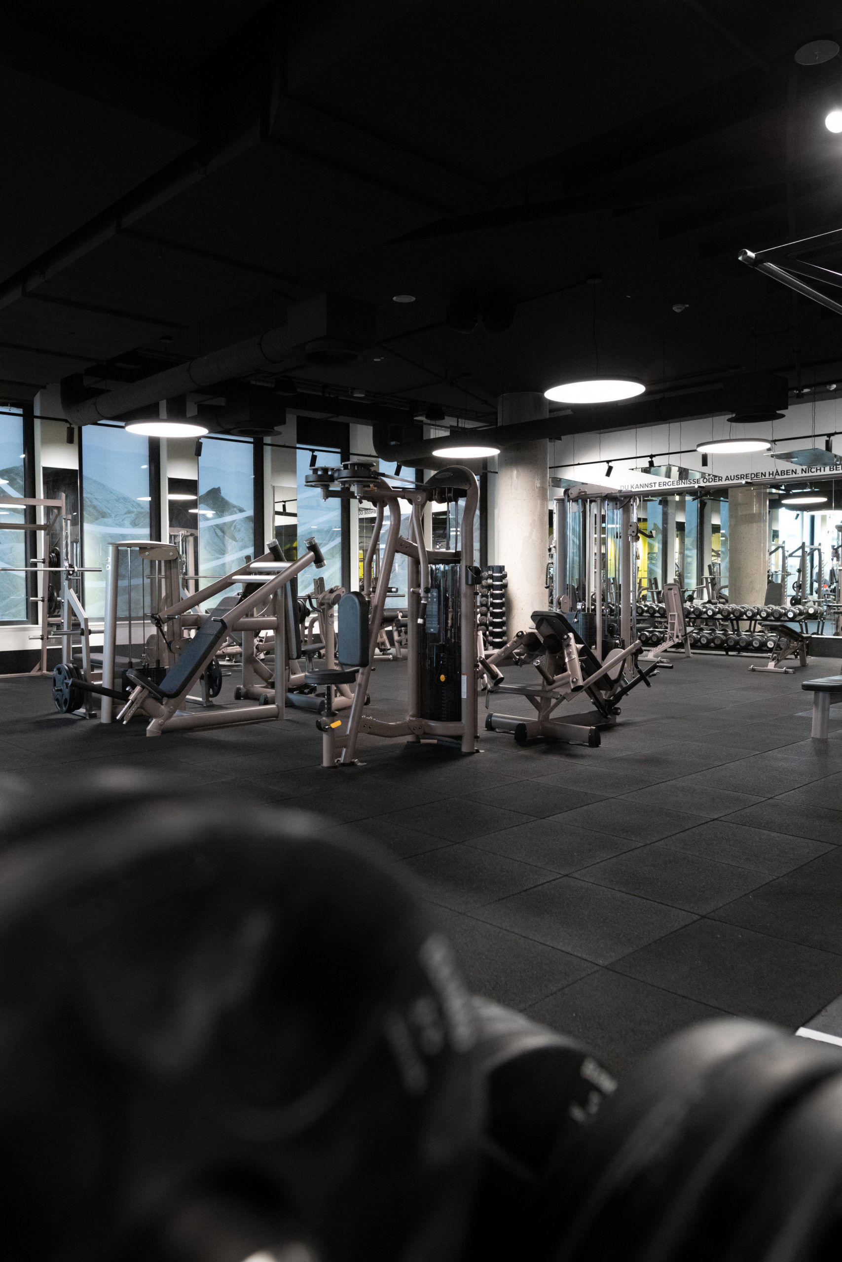 TRU Fitness Gym I Das Fitnessstudio am SBahnhof Hamburg Barmbek